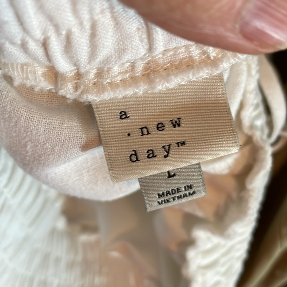 a new day wide leg white linen blend elastic Waist Pants PLEASE READ - Picture 6 of 7